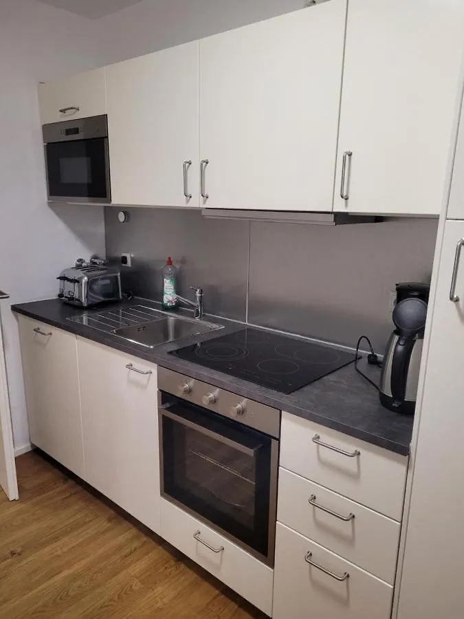 Apartment Schoene, Gemuetliche Moeblierte 2 Zi Wohnung In Rgb Regensburg
