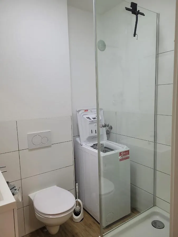 Schoene, Gemuetliche Moeblierte 2 Zi Wohnung In Rgb Regensburg