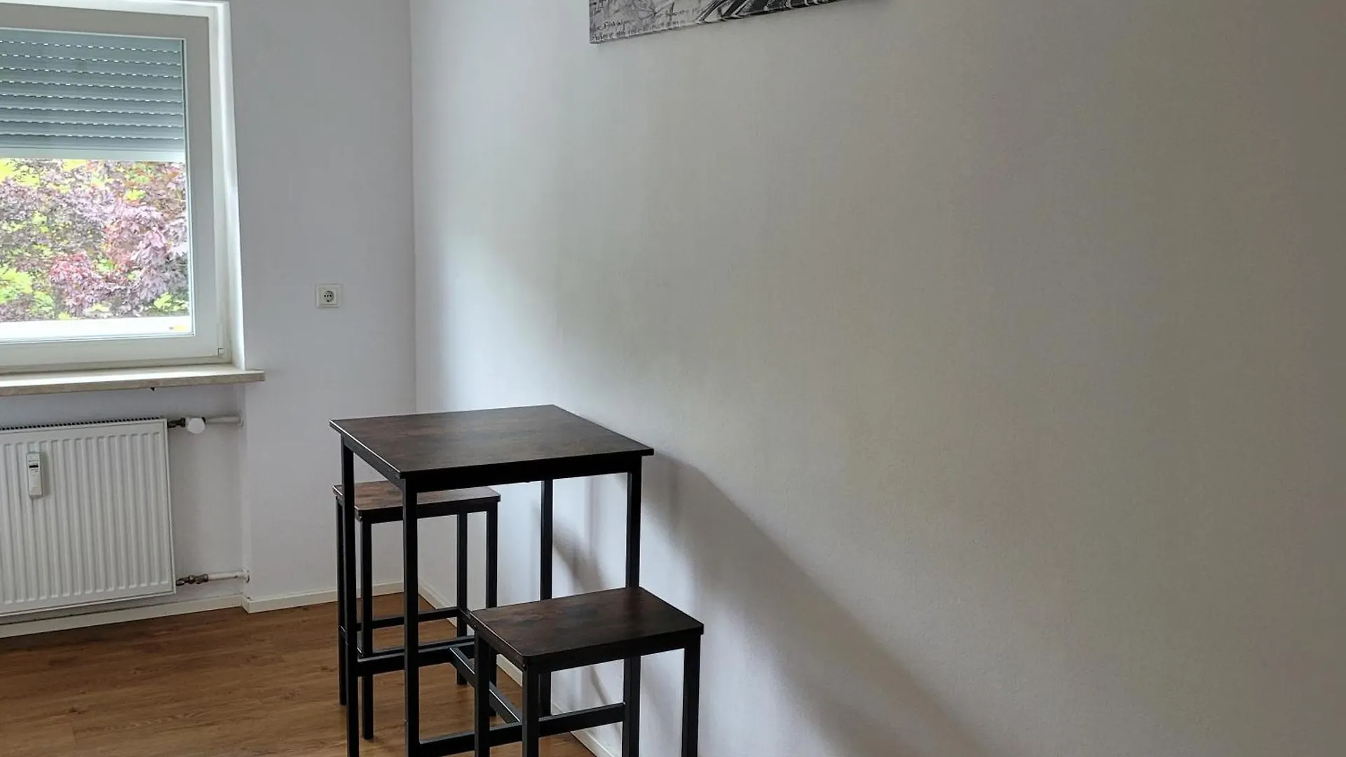 Schoene, Gemuetliche Moeblierte 2 Zi Wohnung In Rgb Regensburg Germany